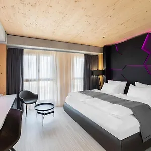 https://dormero-hoho-wien.vienna-besthotels.com