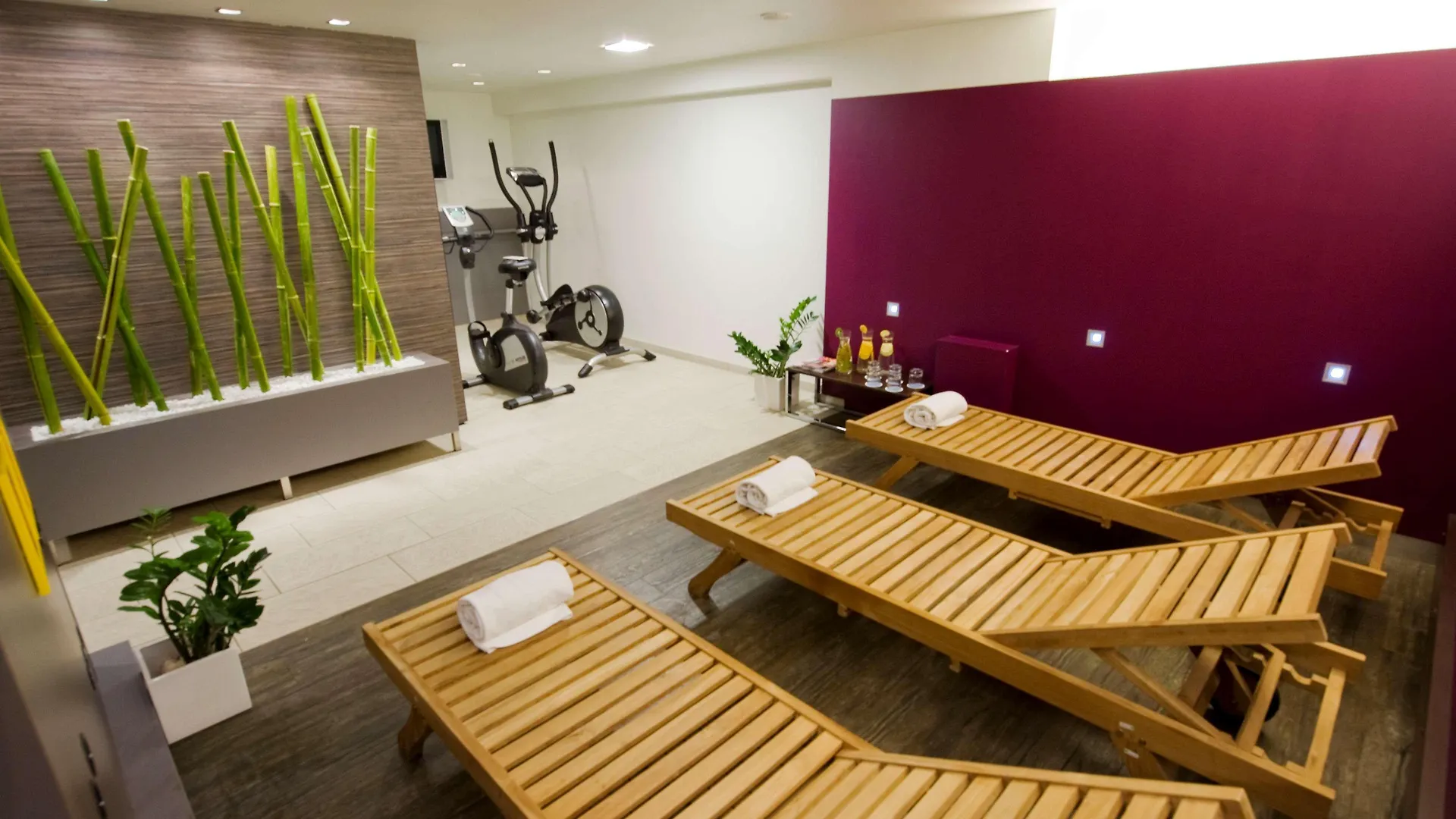 **** Hotel Nh Collection Salzburg City Austria